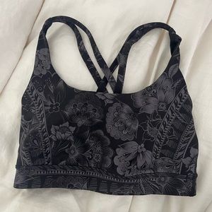 Lululemon pattern sports bra